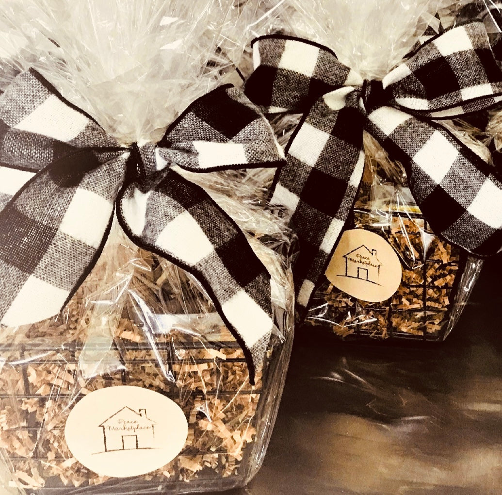 "Grillin & Chillin" Gift Basket (Gift Box if being shipped)