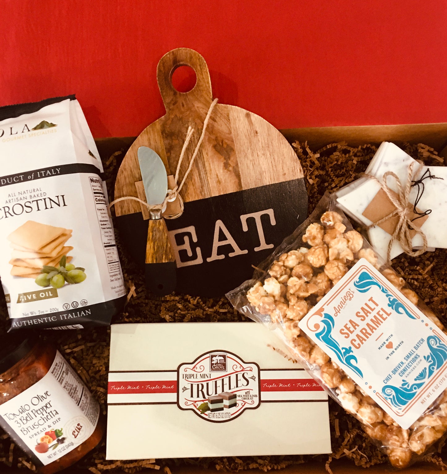 "Holiday Cheer” Gift Basket (Gift Box if being shipped)