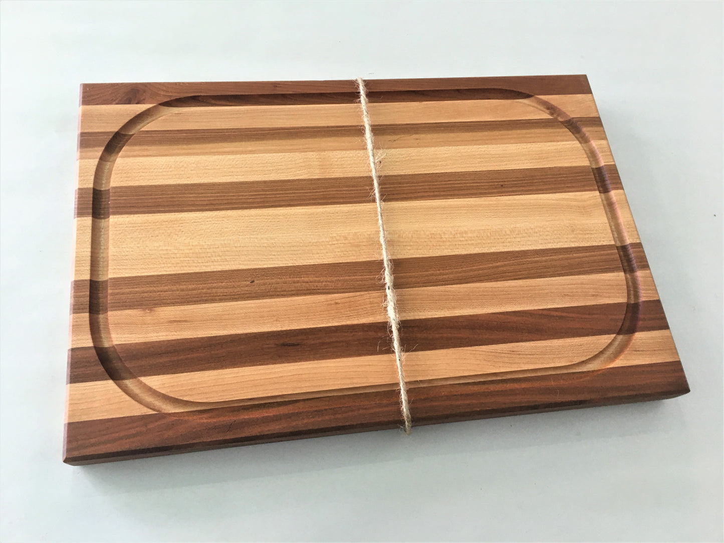 Hiawatha WoodWorks Edge Grain Cherry & Hard Maple Cutting Board 11" x 17″ x 1″